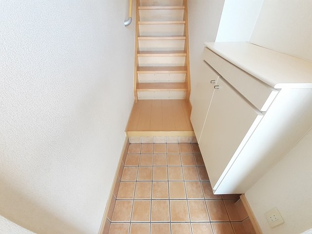 プラシード 玄関