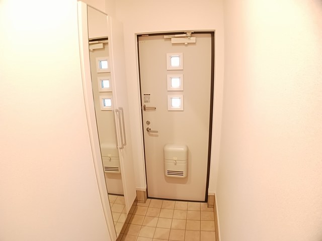 アマルフィ近江八幡Ⅰ 玄関