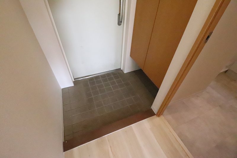 ダンデライオン 玄関