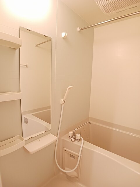 Ｐｒｏｍｅｎａｄｅ　Ｆｕｊｉ 風呂画像