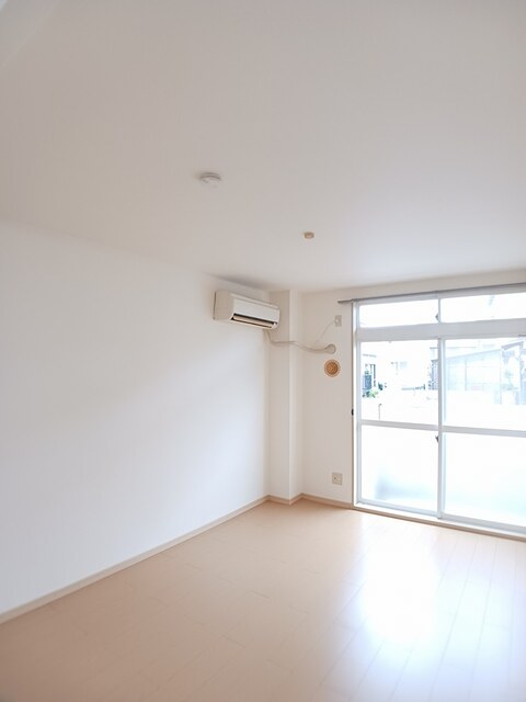 リバティ　栄 リビング