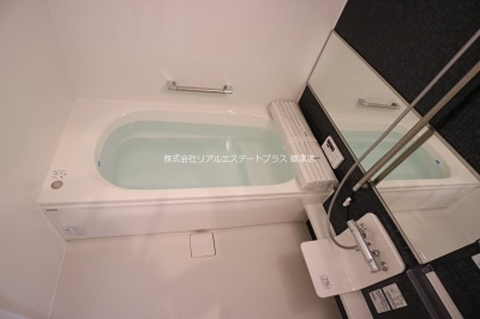 メゾンヴィラ栗東 風呂画像