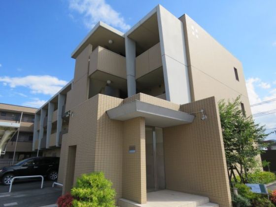 カーサ・ヴィヴァーチェ 101号室 外観