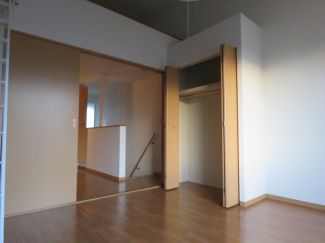 シダーコンフォール弐番館 リビング