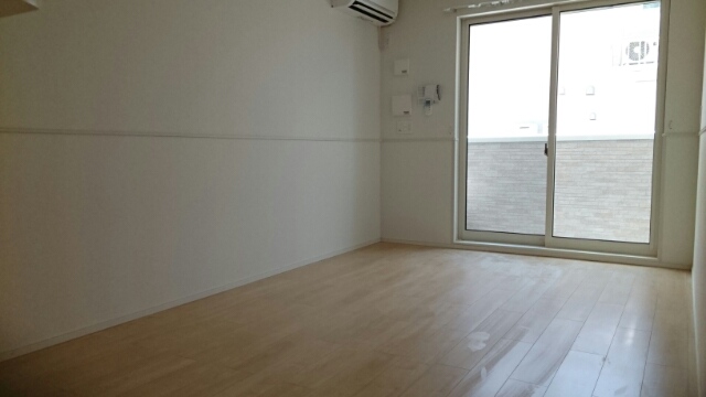 ウエストビレッジ リビング