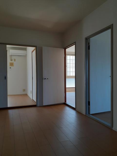 ルーセント ベッドルーム