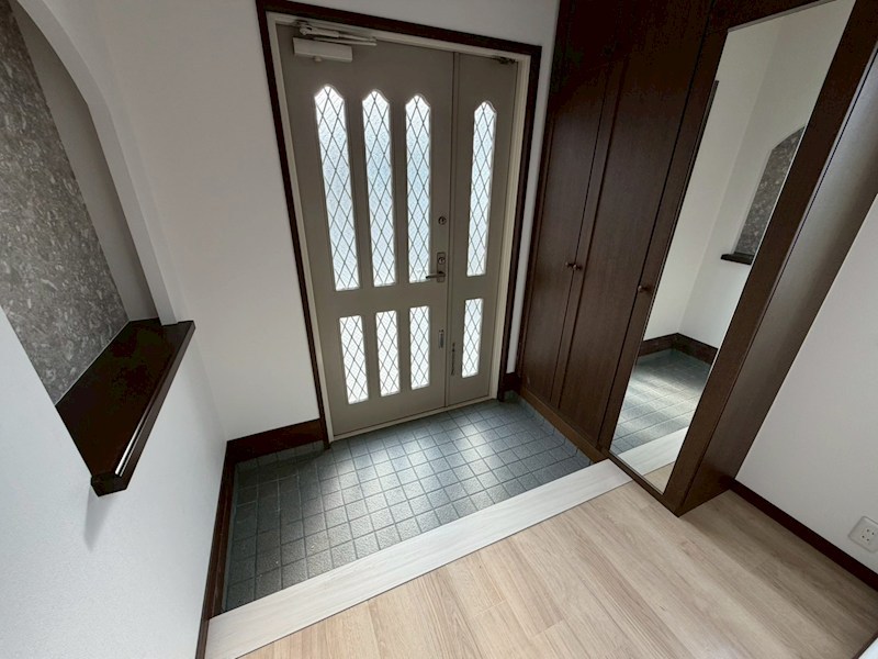 綣３丁目貸家(6年定期借家) 玄関