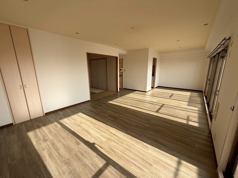 ステーシア守山駅前 リビング