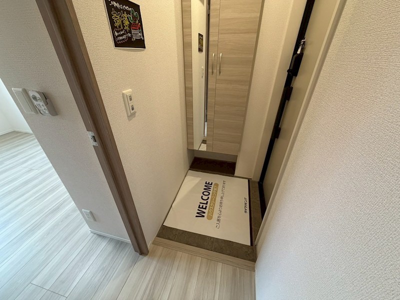 D-ROOM守山3丁目 玄関