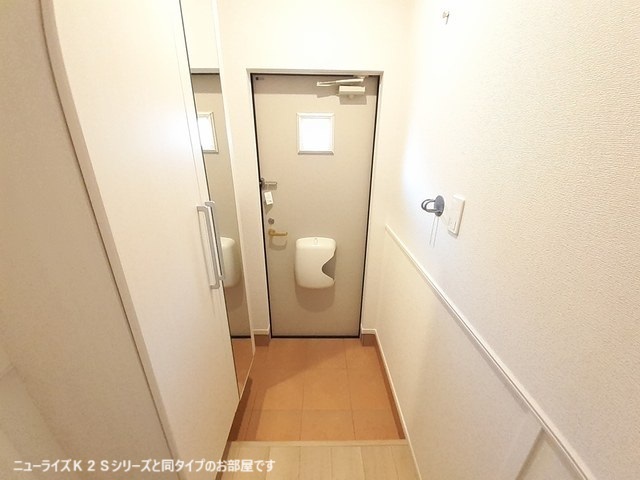 モマン　ドゥ　マノワール 玄関