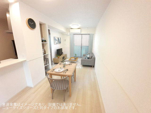 モマン　ドゥ　マノワール リビング