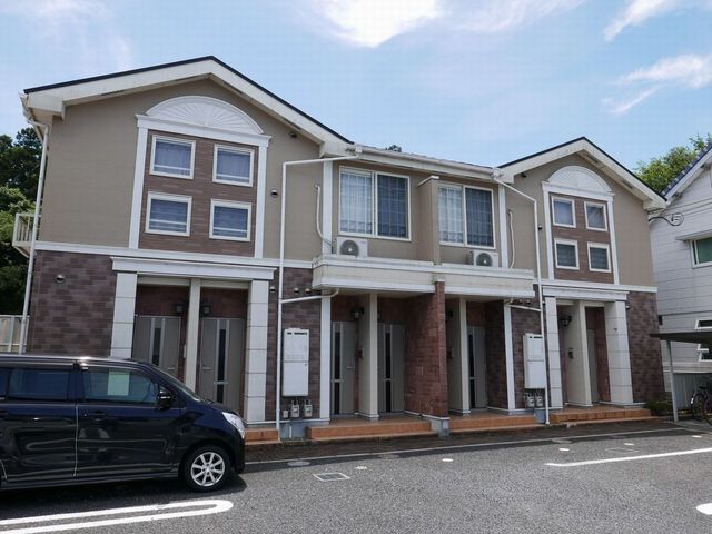 パインビレッジ１０６ 203号室 外観