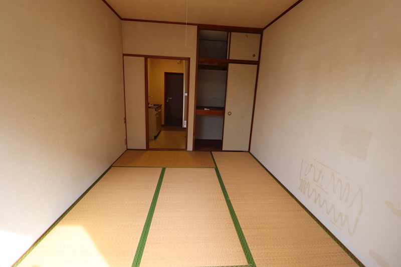 ハイツ苅原 ベッドルーム