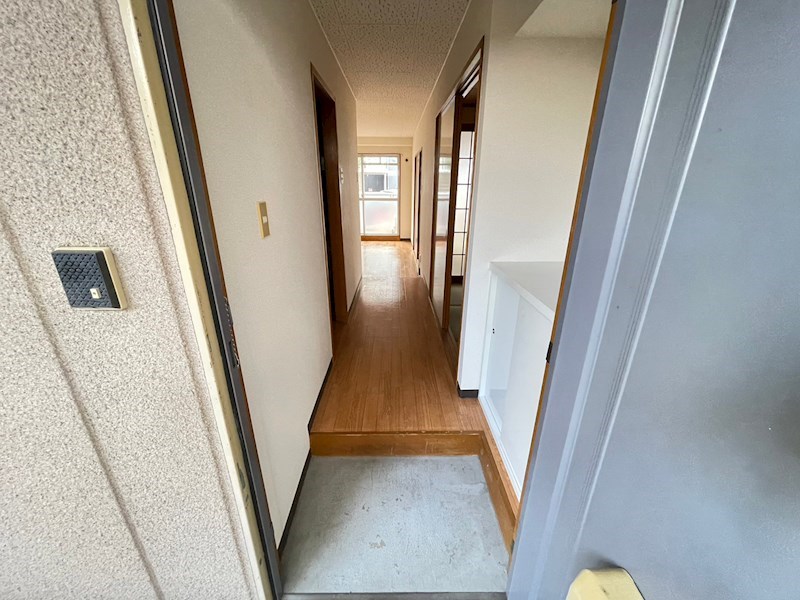 ハイツ如月 玄関