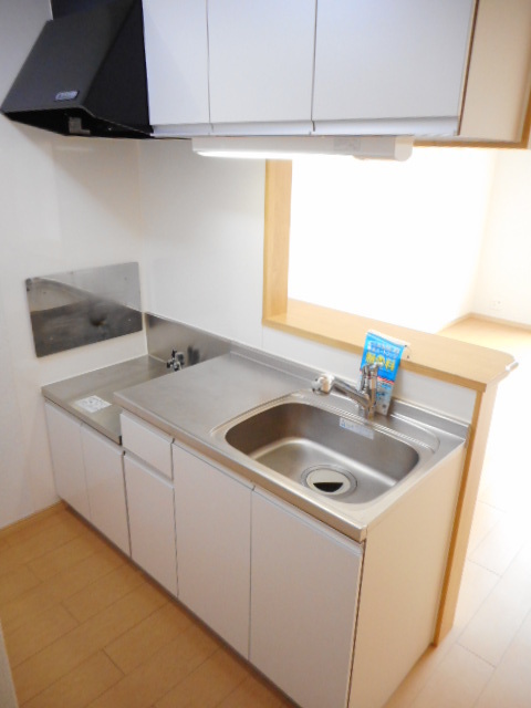 コータ・コート　Ｆ キッチン