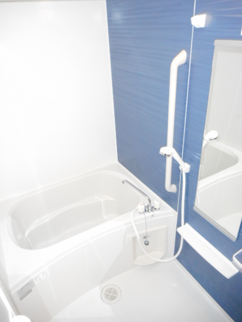 コータ・コート　Ｆ 風呂画像