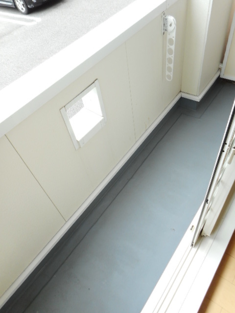 コータ・コート　Ｆ ベランダ