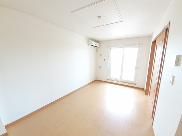 キャナール リビング