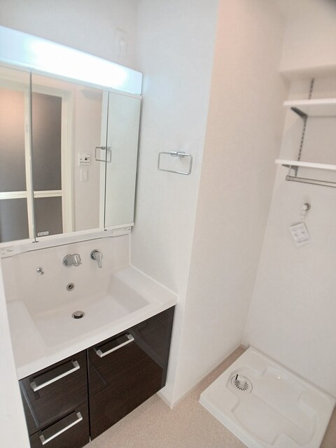 ミウ・ヴィーヴル その他1