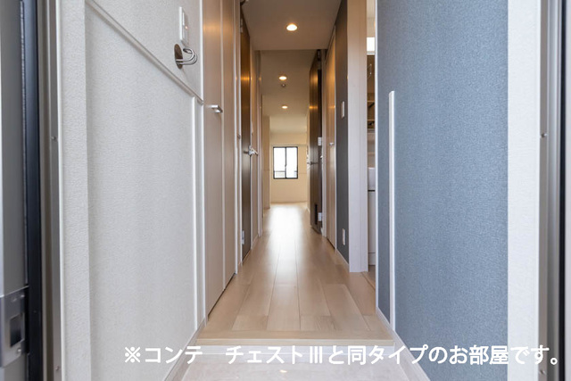 フルール近江 玄関