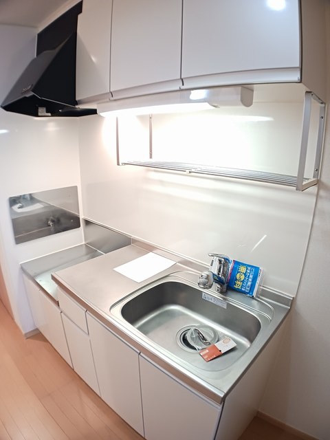 アーラ・ピッコロ キッチン