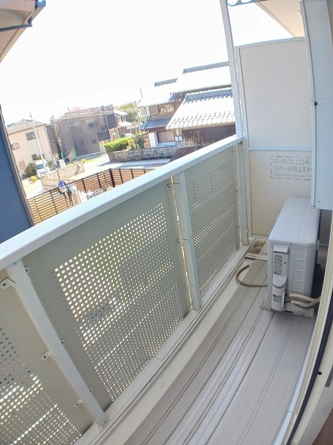 アーラ・ピッコロ ベランダ