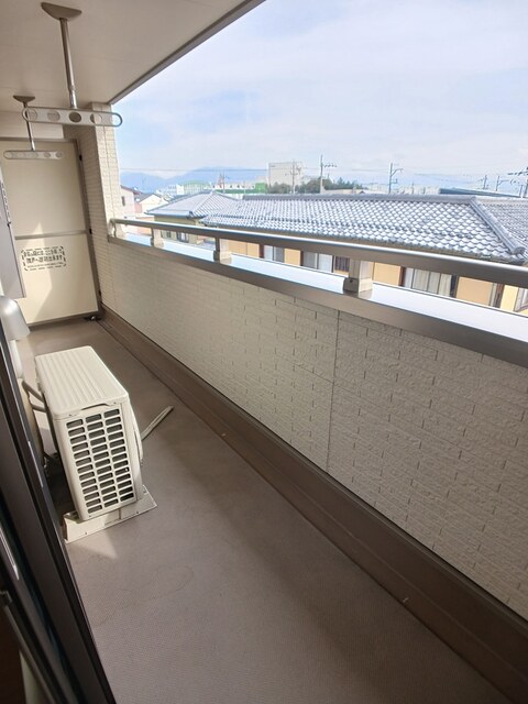 カトル　アンソレイエ ベランダ