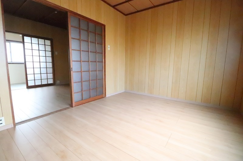 杉本アパート ベッドルーム
