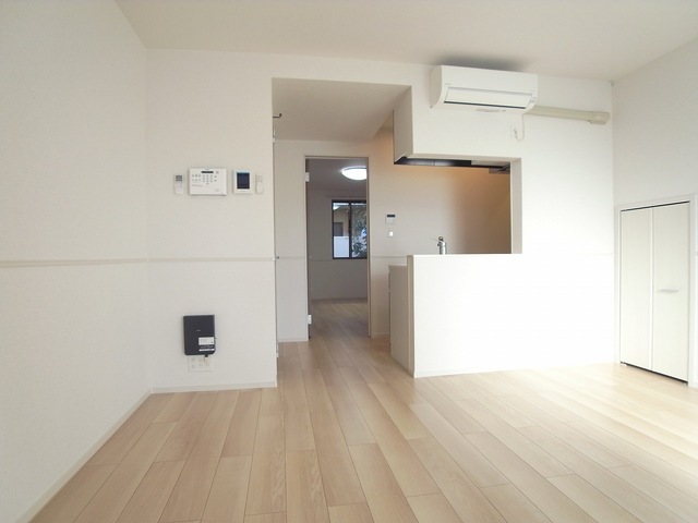 メゾンプラシード　Ⅴ リビング