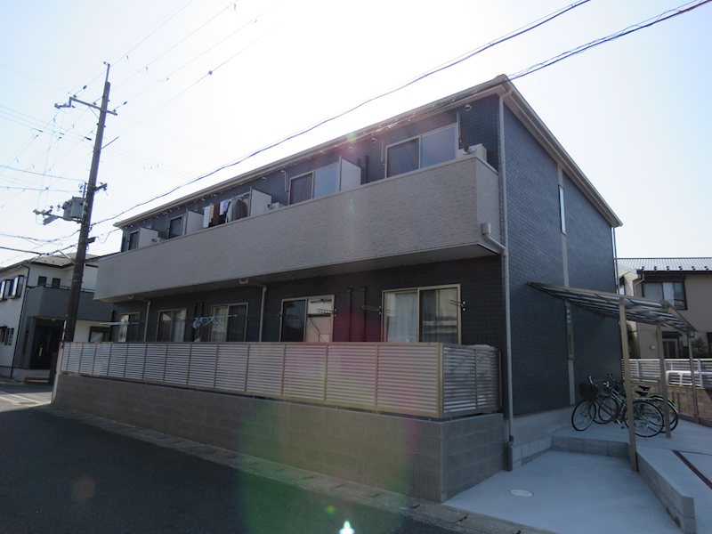 モンタネール 106号室 外観