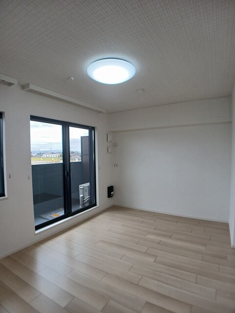 ラクーン守山 リビング