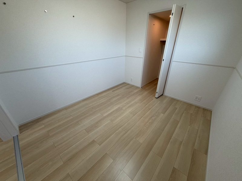 ＤＫ　エステート　守山 ベッドルーム