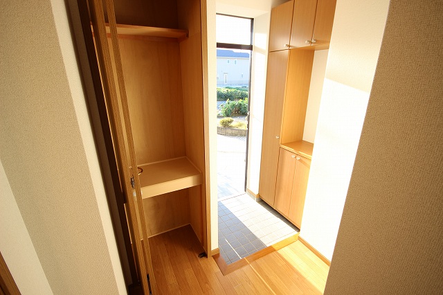 リトルグリーブ 玄関