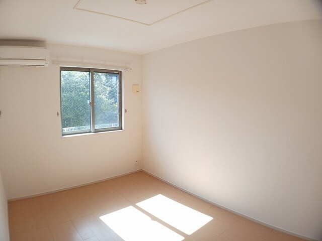 ＲｉｒｉａⅦ　２ ベッドルーム