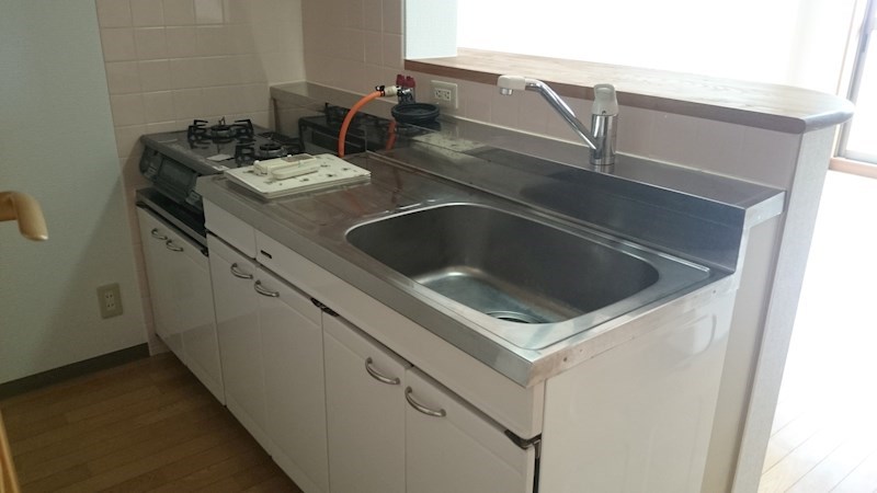 プチフルール千 キッチン