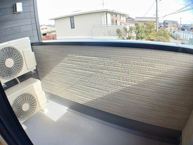 ファミリエ　Ⅰ ベランダ