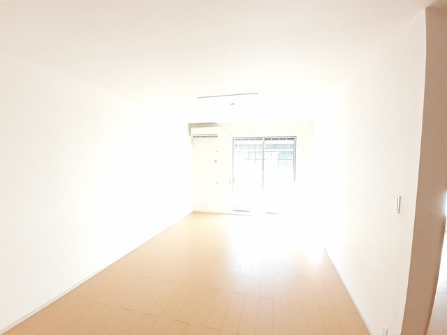 ノイ　ナリッシュ　ｂ リビング