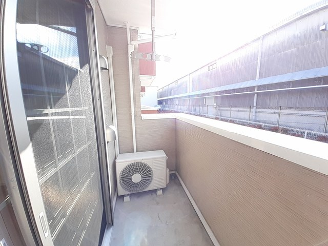 ノイ　ナリッシュ　ｂ ベランダ