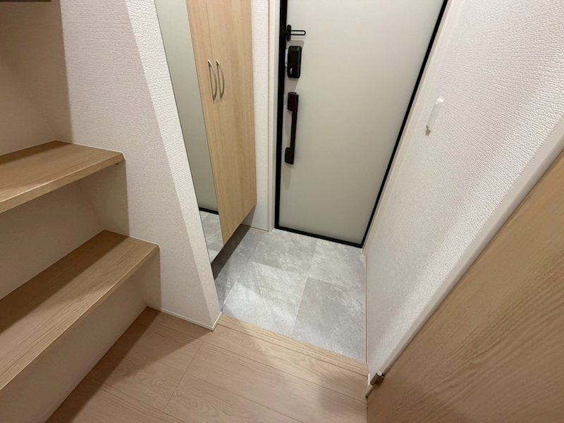 秀豊5号館 玄関
