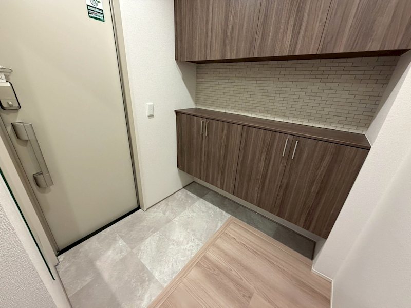 D-ROOM小篠原 玄関