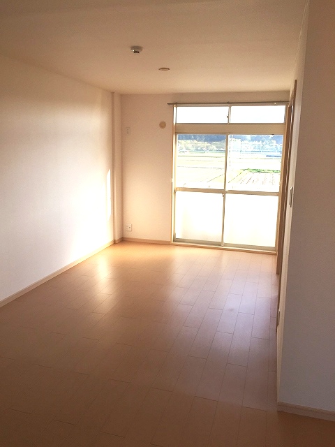 ルミエールＡ ベッドルーム