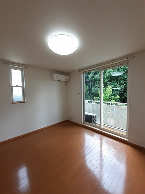 パインビレッジ１０６ リビング