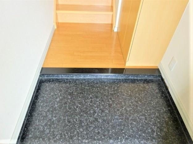 グレースほしかB棟 玄関