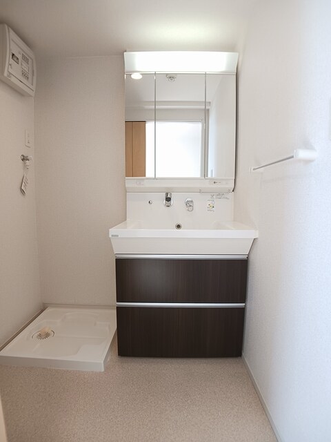 アヴニール・サード その他1