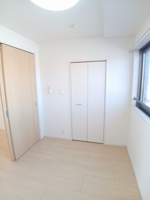 アヴニール・サード ベッドルーム