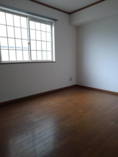 アドラブール東浦 ベッドルーム