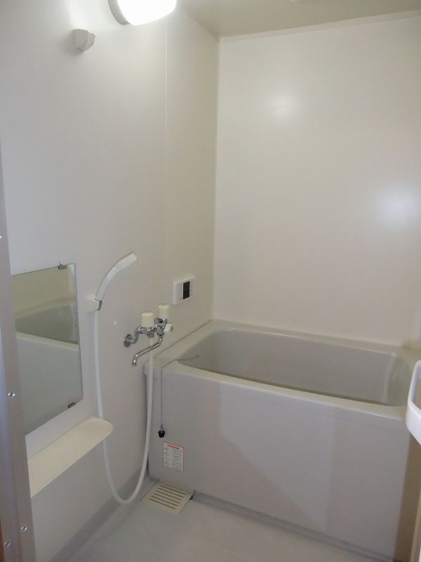 コモド・カーサ 風呂画像