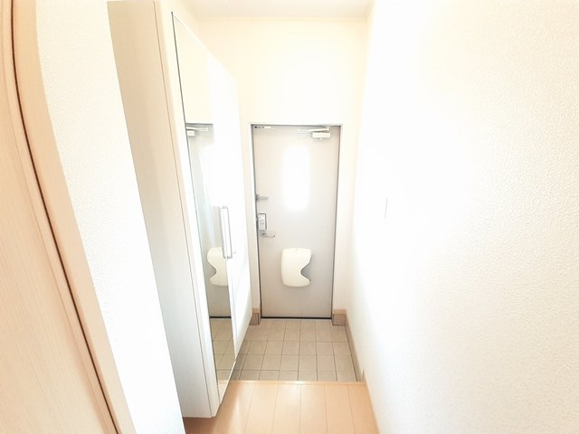 メゾンプラシード　Ⅰ 玄関