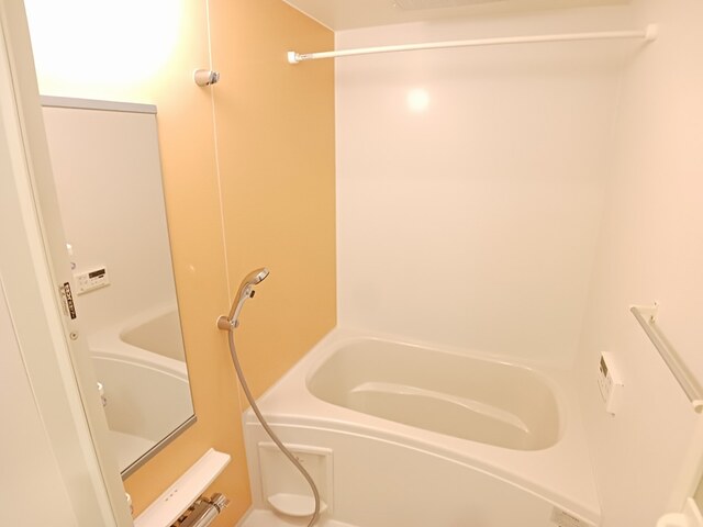 アースフィールド　ハチマン 風呂画像