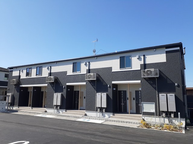 シャン・ド・フルールⅠ 203号室 外観